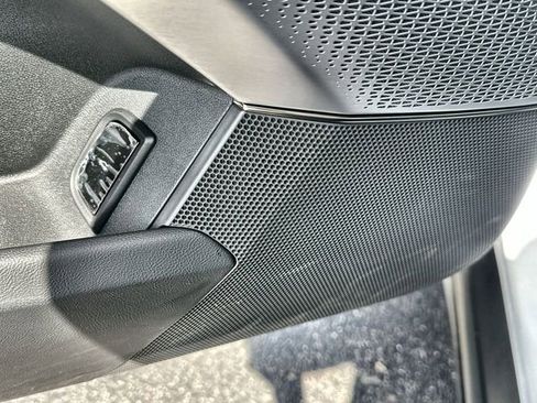 Used 2024 Cadillac Lyriq Luxury image 26