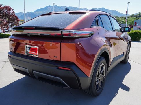 New 2026 Toyota C-HR AWD/4WD image 8