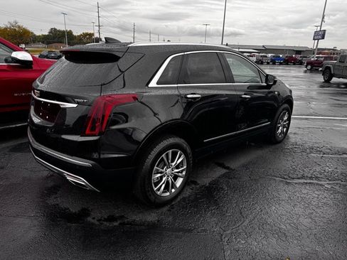 Used 2023 Cadillac XT5 Premium Luxury image 2