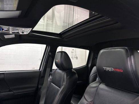 Used 2019 Toyota Tacoma TRD Pro image 38