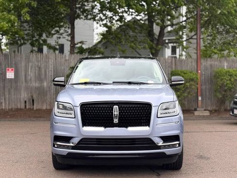 Used 2021 Lincoln Navigator Black Label w/ Special Edition Package AWD/4WD image 9