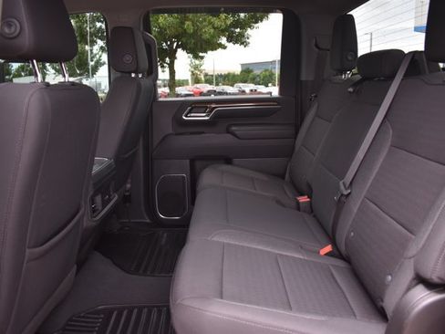 Used 2024 Chevrolet Silverado 2500 LT w/ Convenience Package AWD/4WD image 20