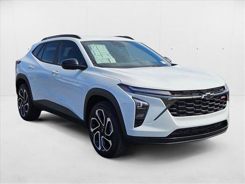 New 2026 Chevrolet Trax RS w/ Driver Confidence Package image 7