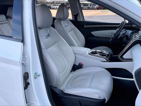Used 2022 Hyundai Tucson Limited image 8