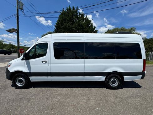 Used 2025 Mercedes-Benz Sprinter 2500 image 9