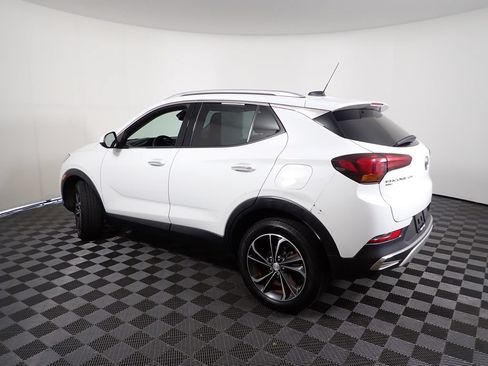 Used 2021 Buick Encore GX Essence AWD/4WD image 11