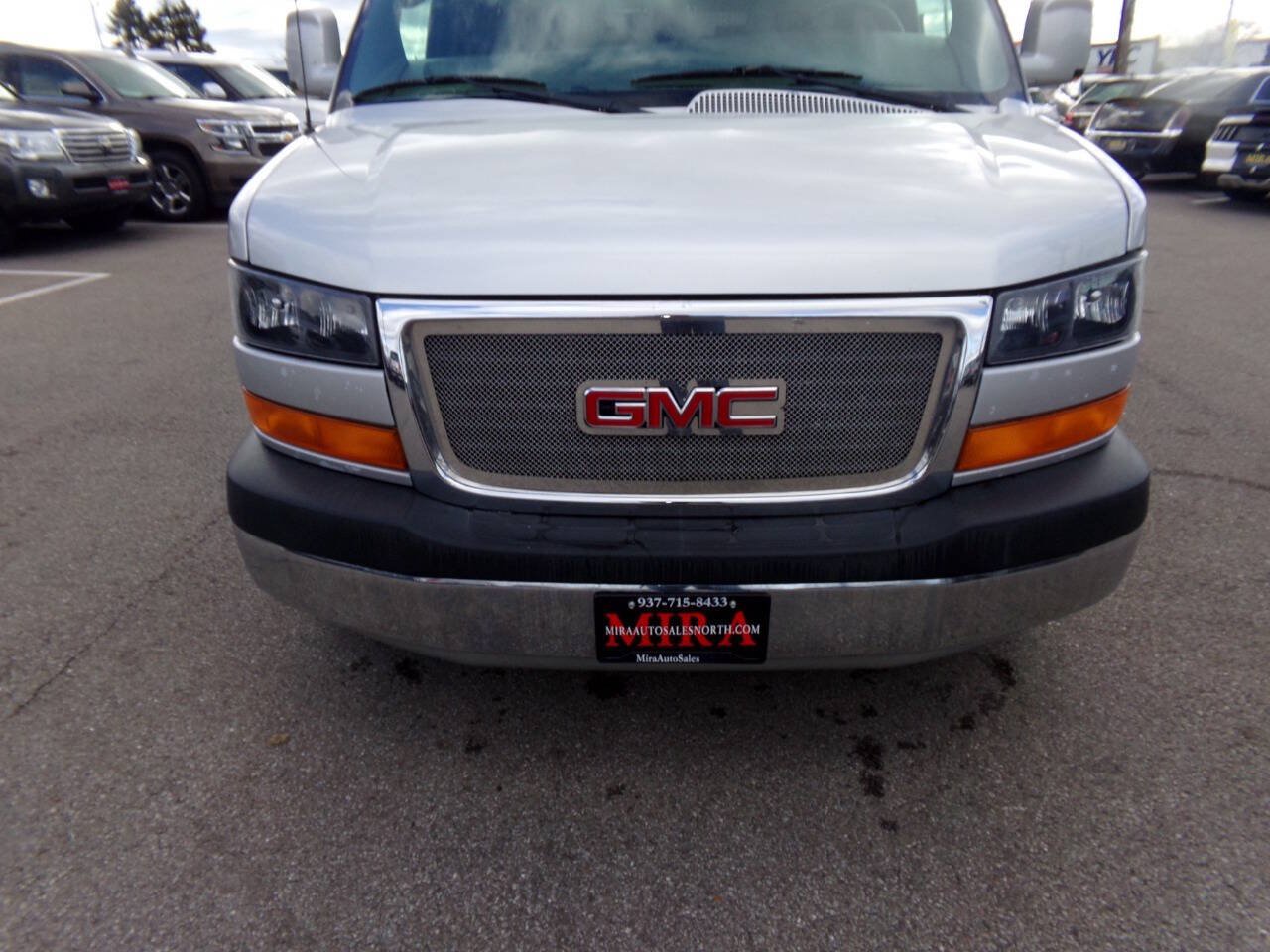 Used 2010 GMC Savana 1500 w/ Preferred Equipment Group RWD image 48