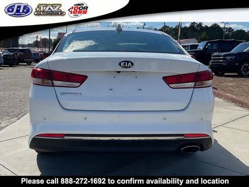 Used 2018 Kia Optima LX w/ 17" Alloy Wheels Package FWD image 5