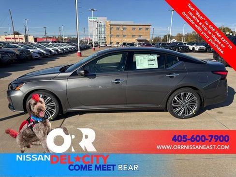 New 2025 Nissan Altima 2.5 SL image 2