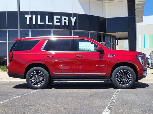 New 2026 GMC Yukon Elevation AWD/4WD image 1