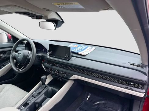 Certified 2025 Honda Accord LX image 26