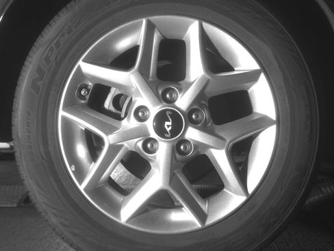 Used 2025 Kia Soul LX w/ LX Technology Package FWD image 18