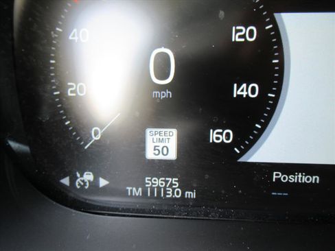 Used 2019 Volvo XC60 T5 Inscription w/ Protection Package Premier image 24