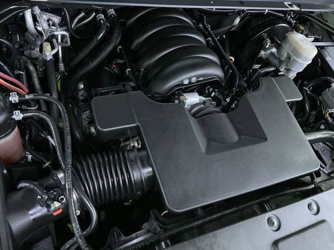 Used 2018 Cadillac Escalade Platinum image 32