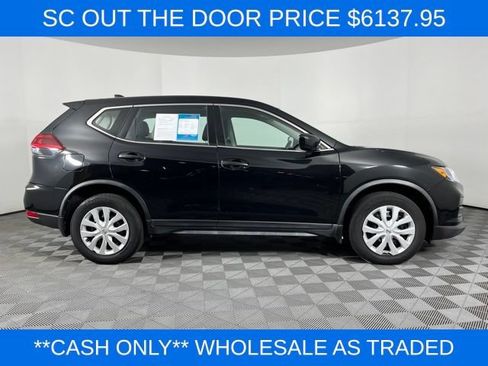 Used 2018 Nissan Rogue S AWD/4WD image 9
