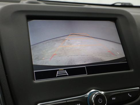 Used 2022 Chevrolet Equinox LT FWD image 3