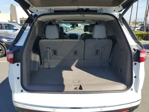 Used 2019 Chevrolet Traverse Premier w/ Driver Confidence II Package image 7