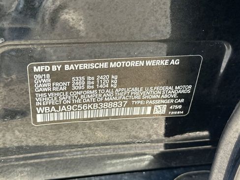 Used 2019 BMW 530e w/ M Sport Package image 35