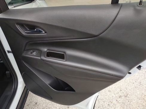 Used 2021 Chevrolet Equinox Premier image 21