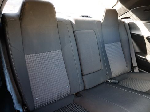 Used 2020 Dodge Challenger R/T w/ Blacktop Package image 19