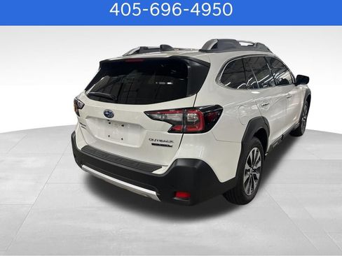Used 2024 Subaru Outback Touring XT AWD/4WD image 3
