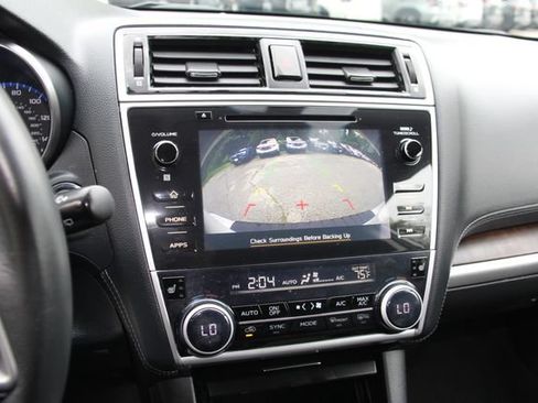 Used 2018 Subaru Outback 2.5i Limited AWD/4WD image 27
