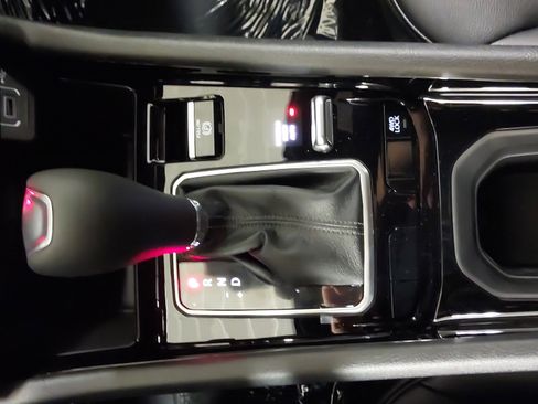 New 2026 Jeep Compass Latitude image 21