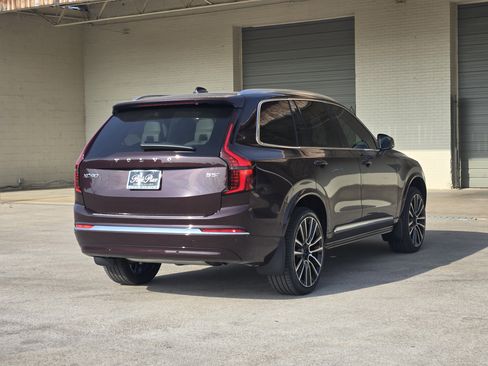 New 2026 Volvo XC90 B5 Ultra image 9