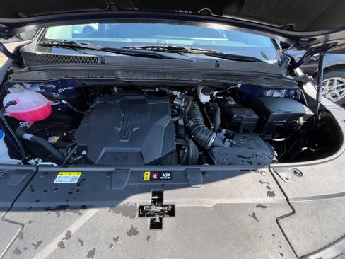Used 2026 Kia Carnival FWD image 30