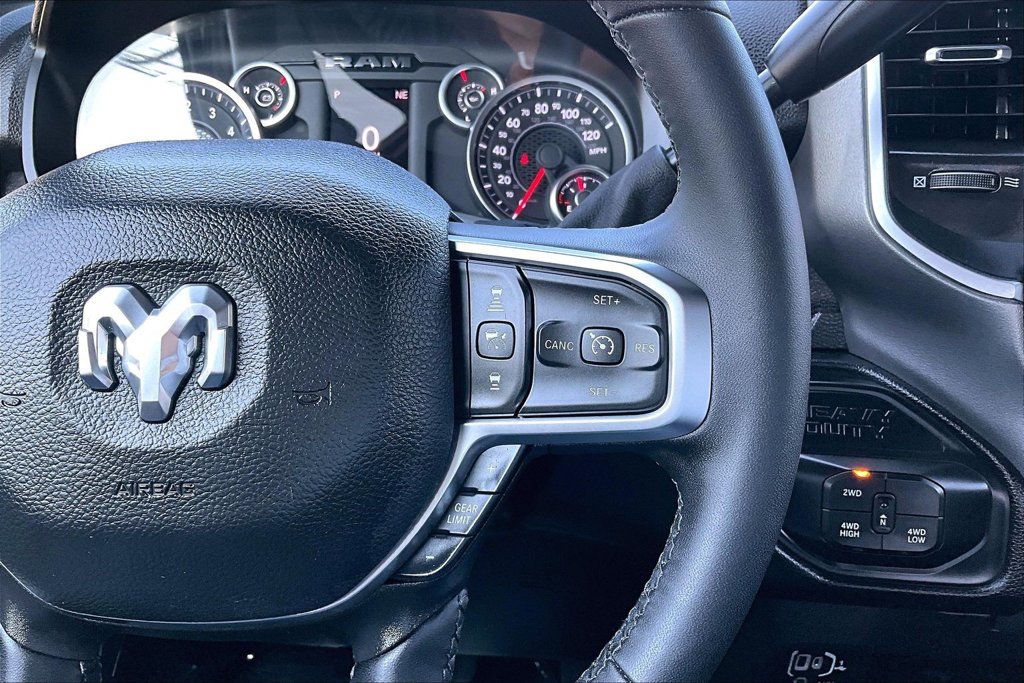 Certified 2026 RAM 2500 Big Horn AWD/4WD image 7