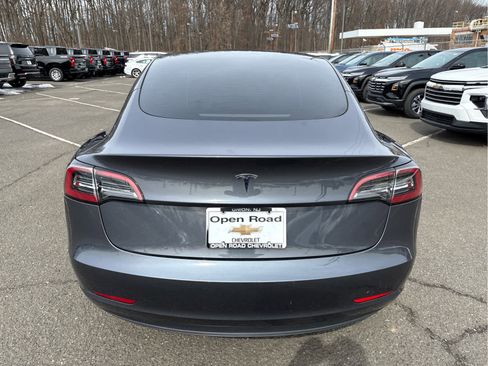 Used 2023 Tesla Model 3 Standard Range image 6