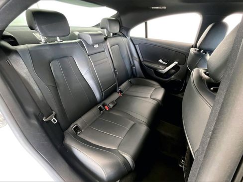 Used 2023 Mercedes-Benz CLA 250 4MATIC image 28
