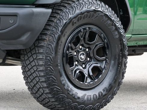 Used 2022 Ford Bronco Wildtrak AWD/4WD image 8