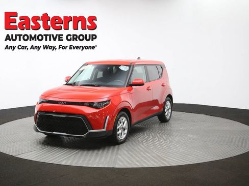 Used 2023 Kia Soul LX w/ Option Group 015 FWD image 54