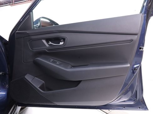 Used 2023 Honda Accord EX image 23