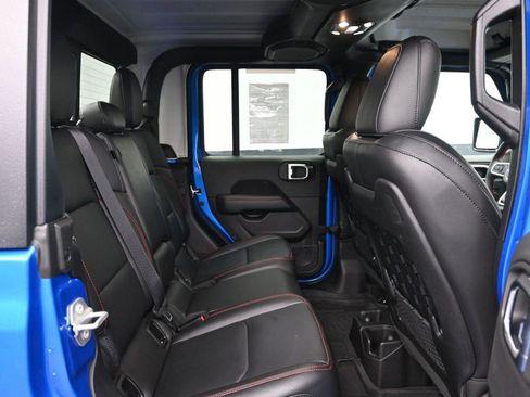 Used 2023 Jeep Gladiator Rubicon w/ LED Lighting Group image 13