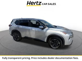 Used 2025 Nissan Rogue SV FWD video 1