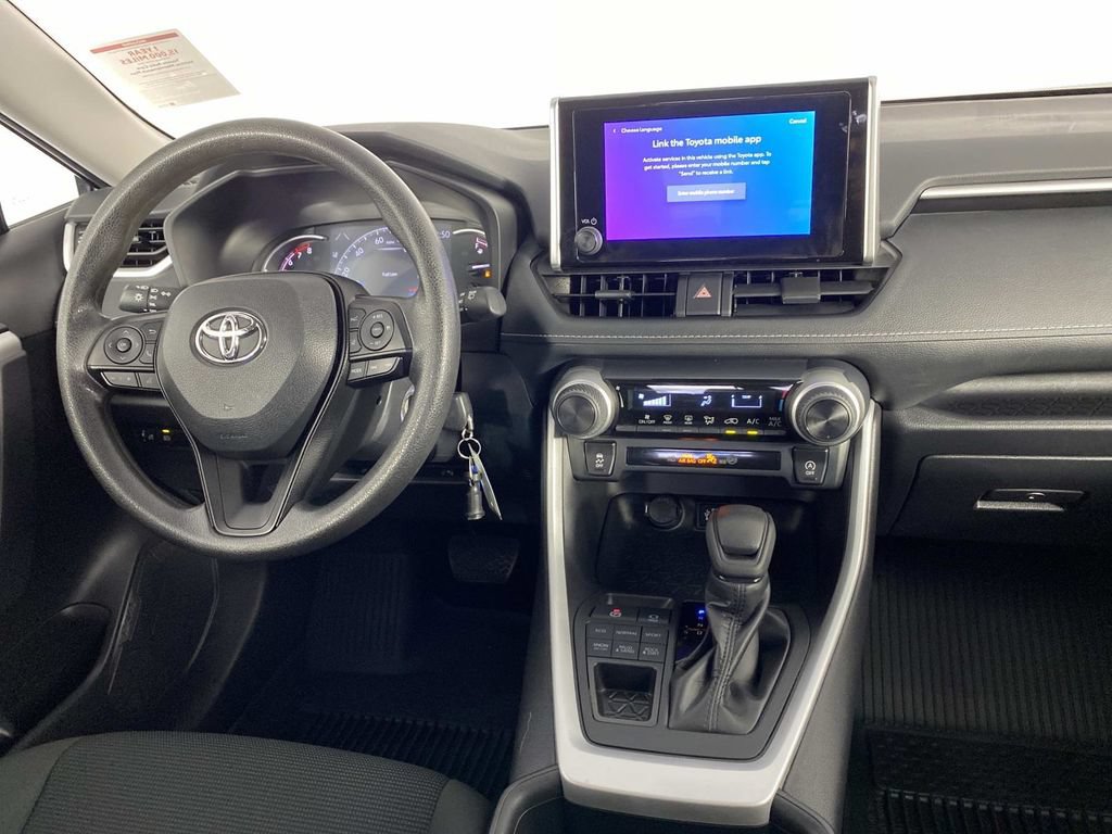 Used 2024 Toyota RAV4 LE AWD/4WD image 13