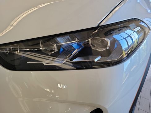 New 2026 BMW X5 xDrive50e w/ Premium Package image 14