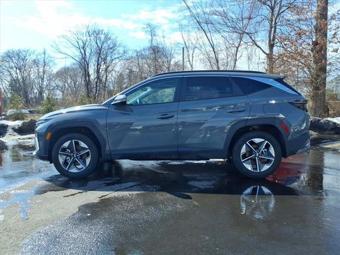 Certified 2025 Hyundai Tucson SEL image 2