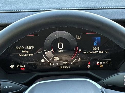 New 2025 GMC Acadia Elevation image 13