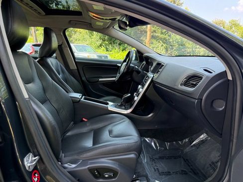 Used 2016 Volvo S60 T5 Premier FWD image 21
