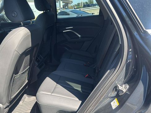 Used 2025 Audi Q5 Premium w/ Convenience Package AWD/4WD image 14