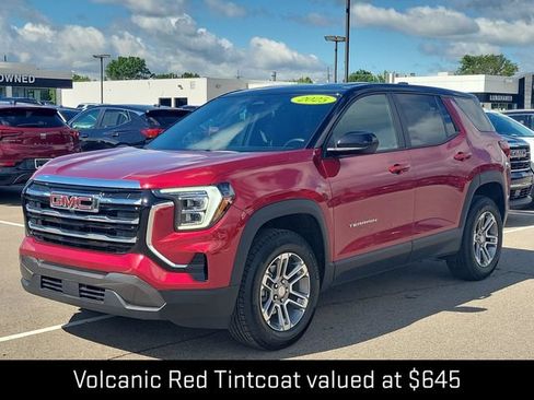 Used 2025 GMC Terrain Elevation AWD/4WD image 3