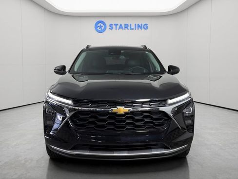 Used 2025 Chevrolet Trax LT w/ Driver Confidence Package FWD image 15