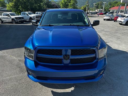 Used 2019 RAM 1500 Express w/ Express Value Package AWD/4WD image 9
