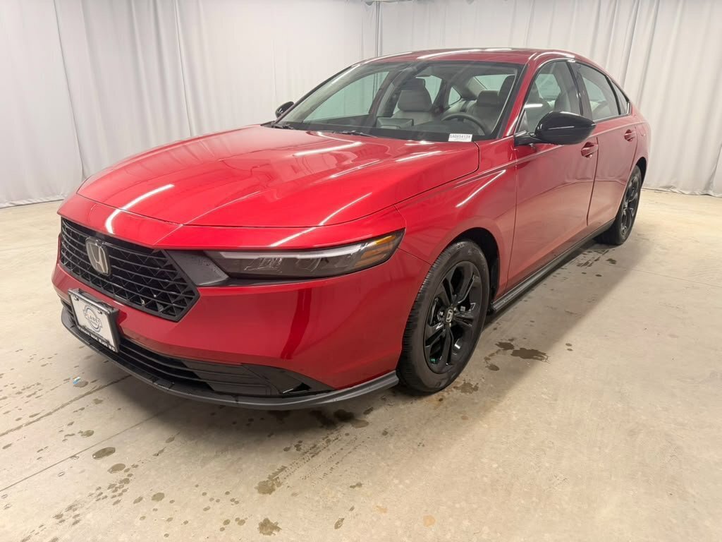 Certified 2025 Honda Accord SE image 8