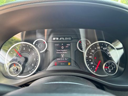 New 2026 RAM 1500 Express AWD/4WD image 17