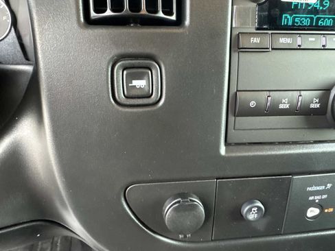 New 2026 GMC Savana 2500 w/ Driver Convenience Package image 28