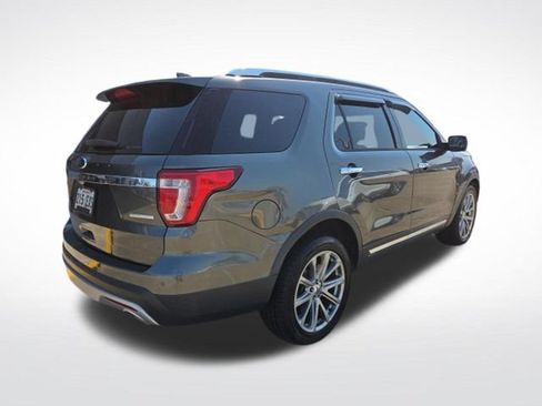 Used 2016 Ford Explorer Limited FWD image 9